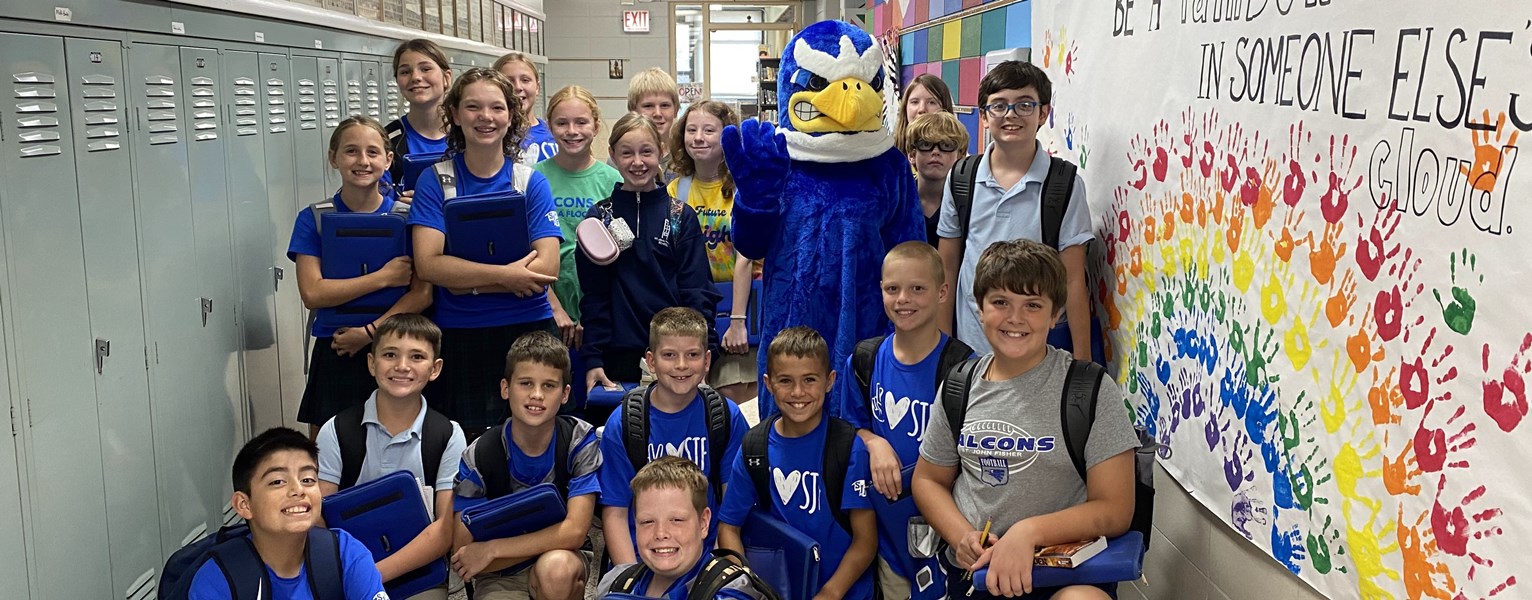 Mascot back to school 2022