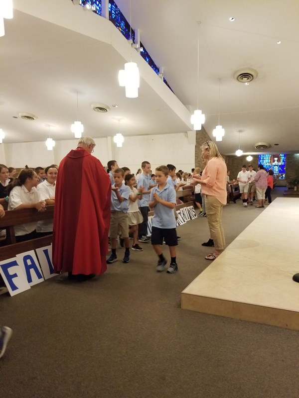 20180907openingmasscommunion